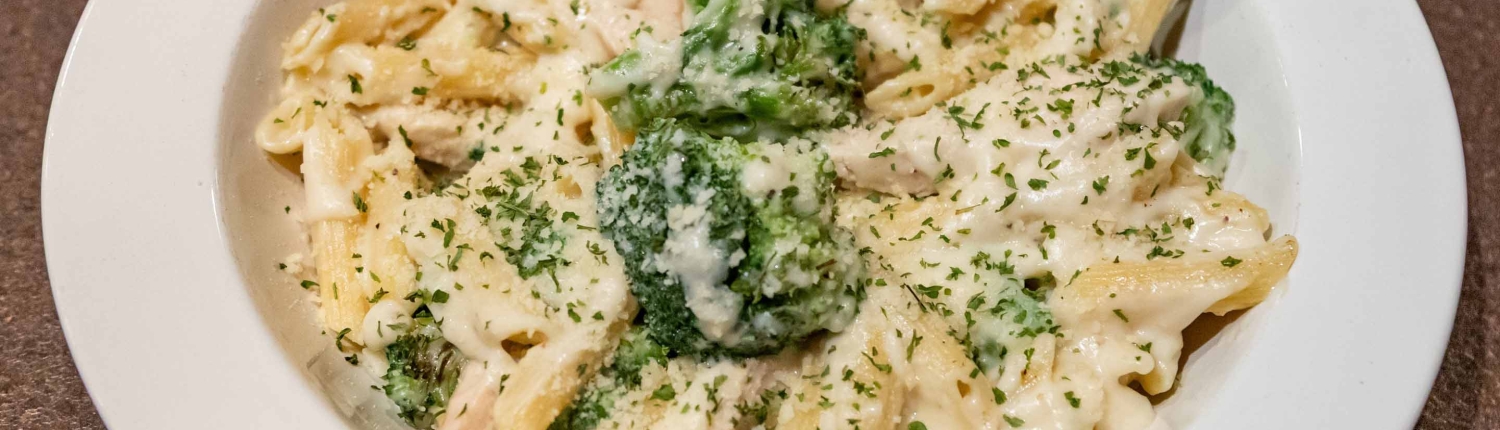 AviatorsTavern_AlfredoPenne_2880x2304